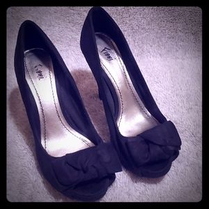 Black peeptoe heels